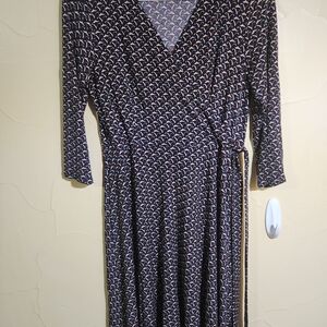 Elegant Black and White Patterned Wrap Dress